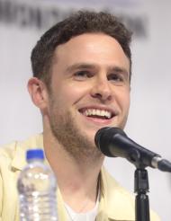 Iain De Caestecker Iain De Caestecker